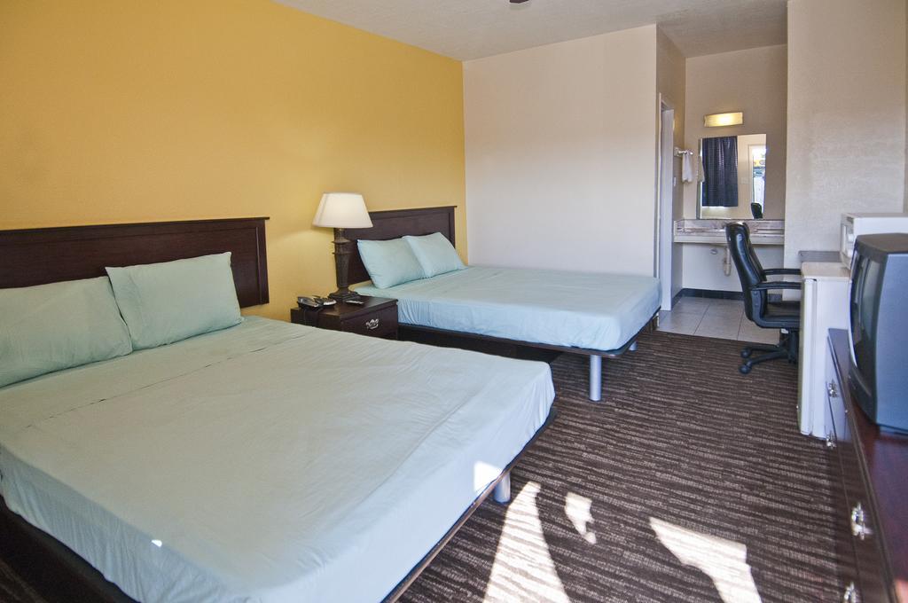 Jonathan'S Inn Groves Ngoại thất bức ảnh